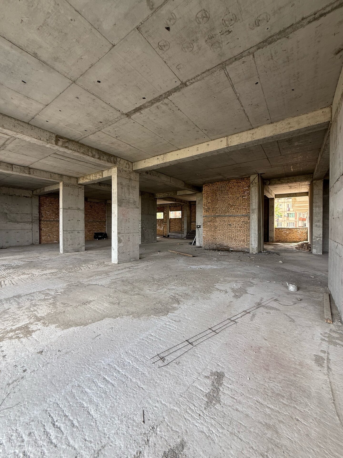 Коммерческая недвижимость 1000 м².