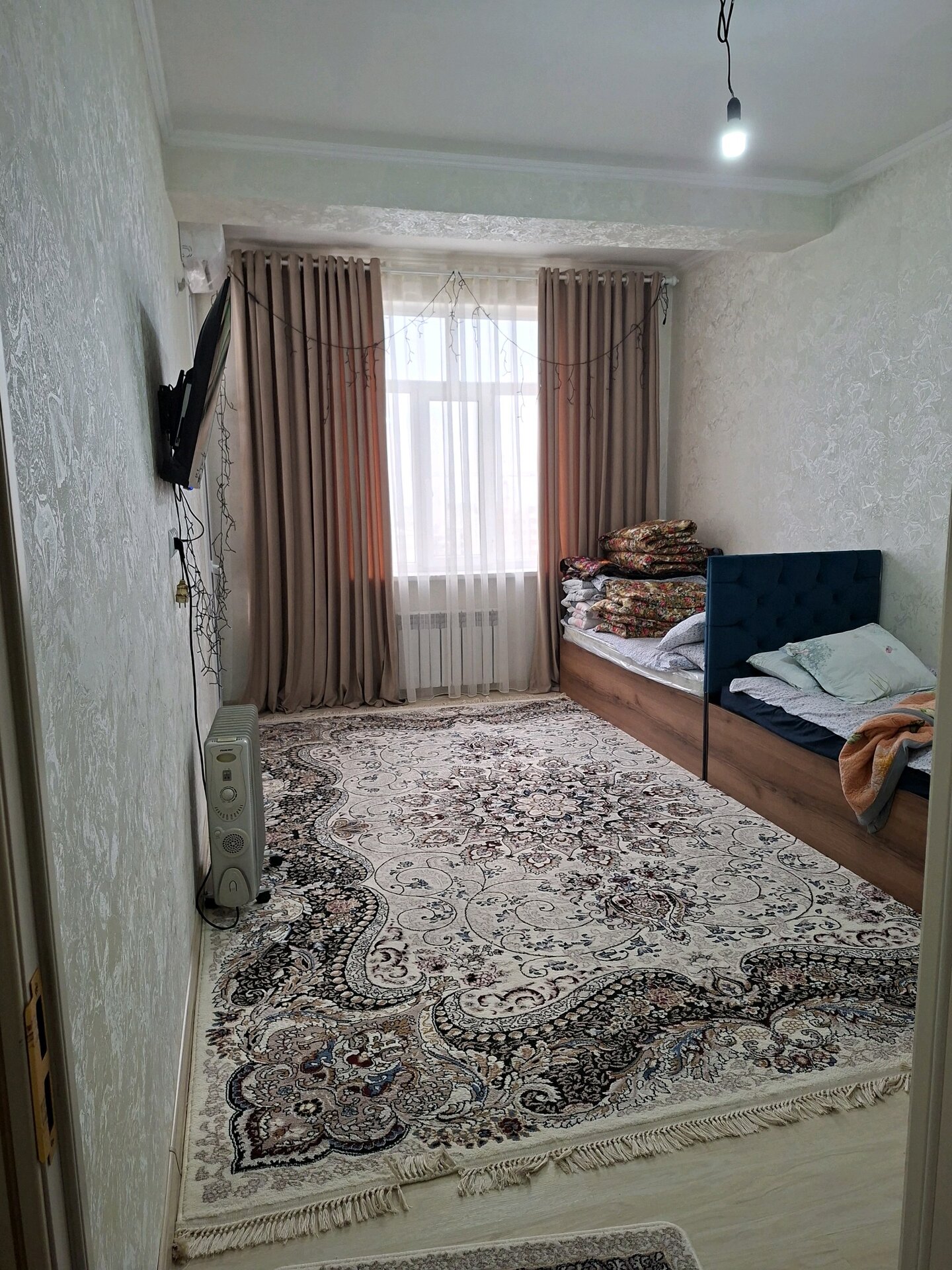 3-комнатная квартира в Душанбе, Фирдавси — фото 7, вид из окна