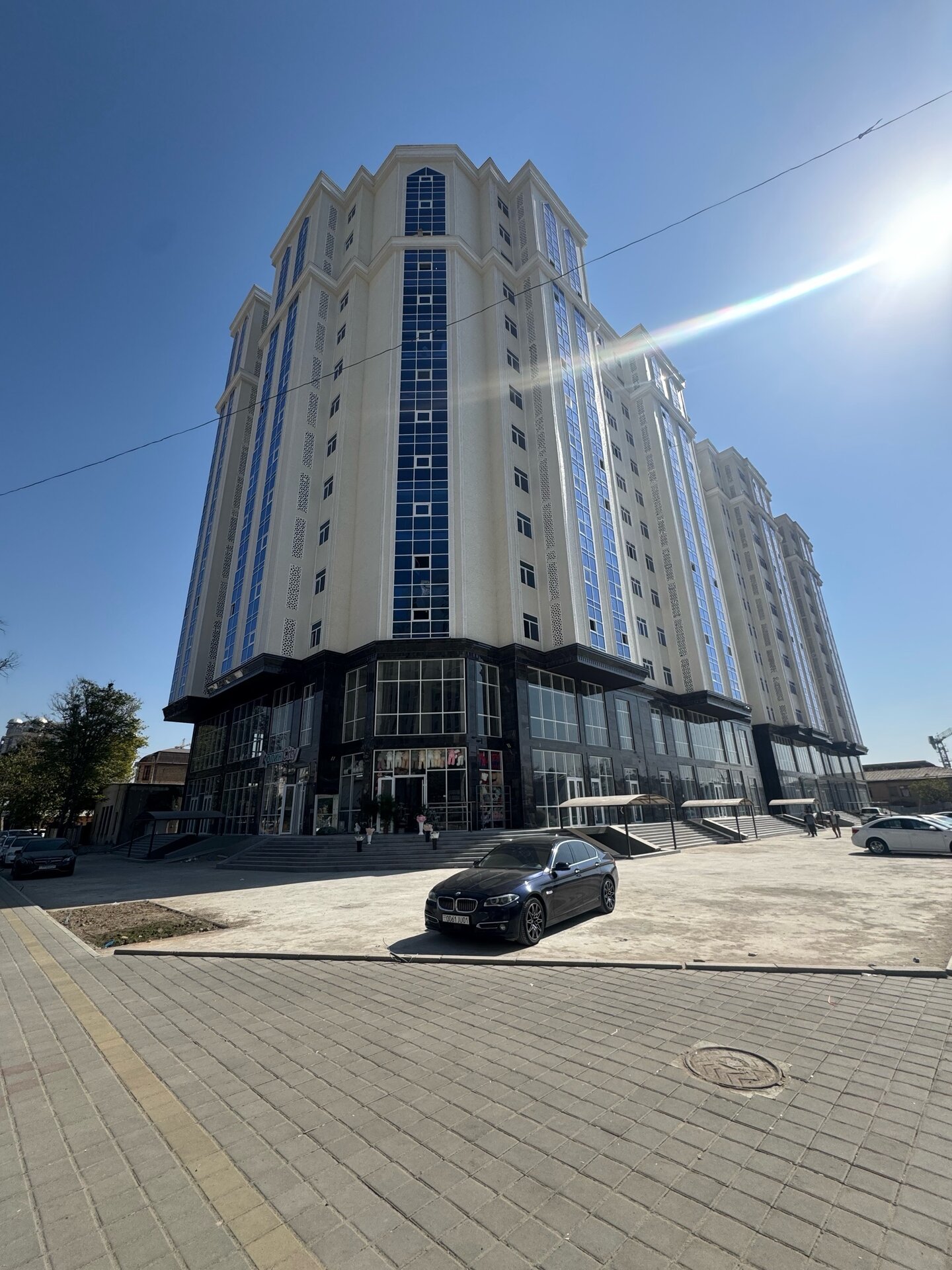 Коммерческая недвижимость 215 м².