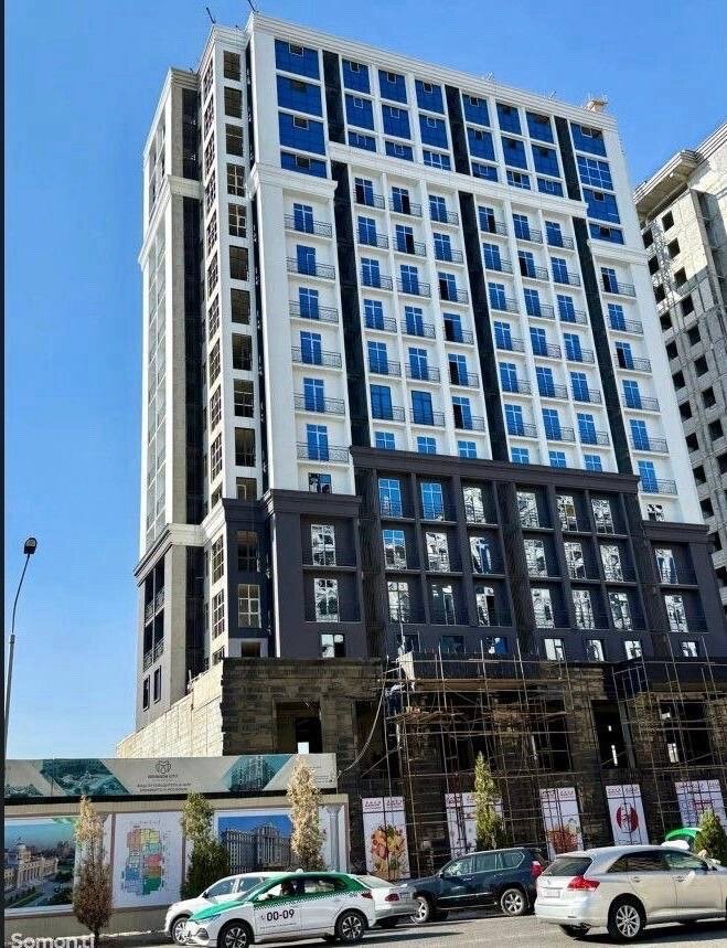 3-комнатная квартира в Душанбе, Исмоили Сомони — фото 1, гостиная
