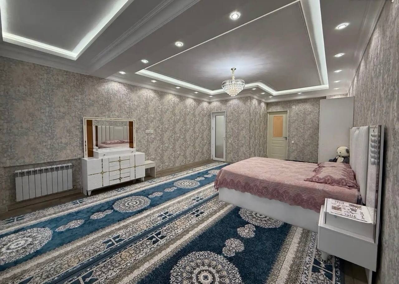 4-комнатная квартира в Душанбе, Исмоили Сомони — фото 4, санузел