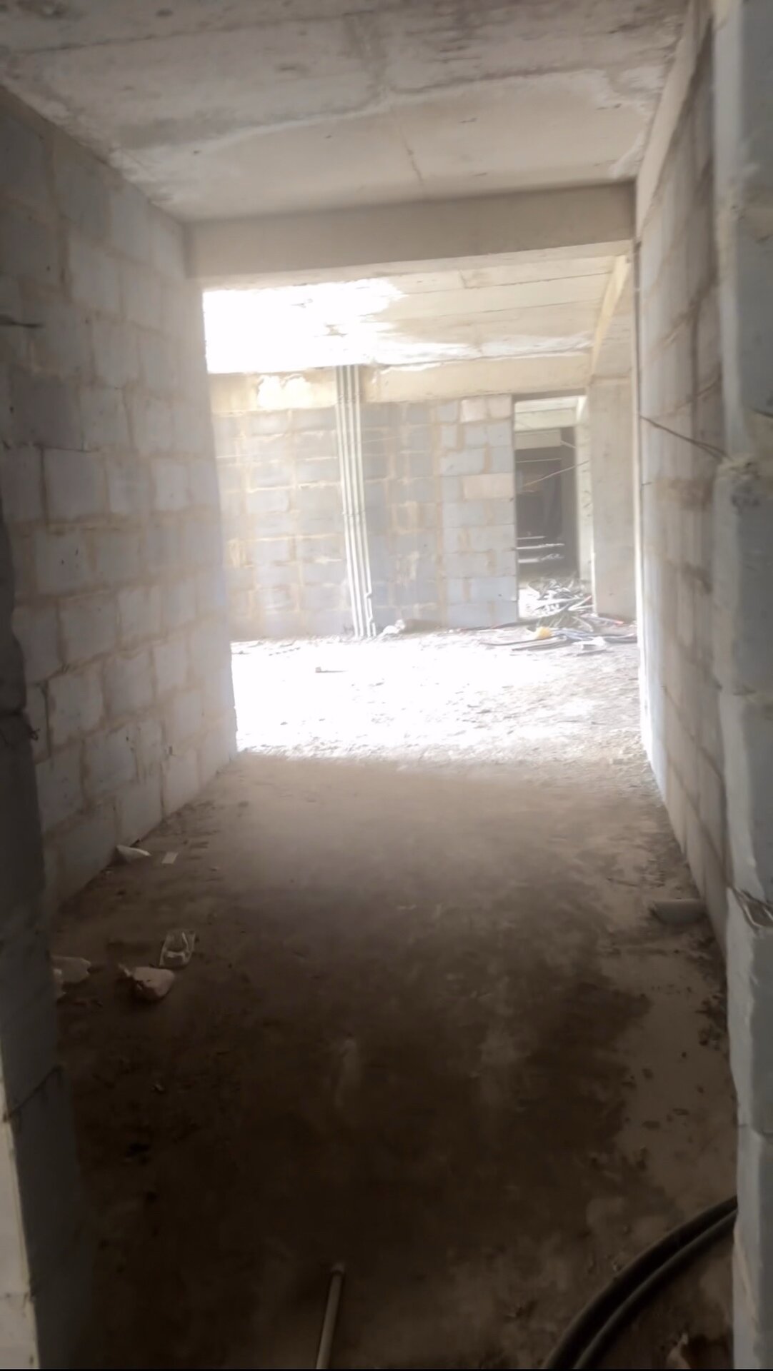 3-комнатная квартира в Душанбе, Исмоили Сомони — фото 6, балкон
