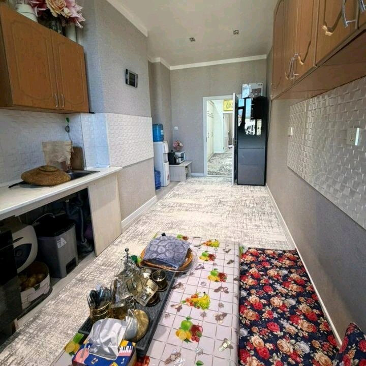 3-комнатная квартира в Душанбе, Исмоили Сомони — фото 6, балкон