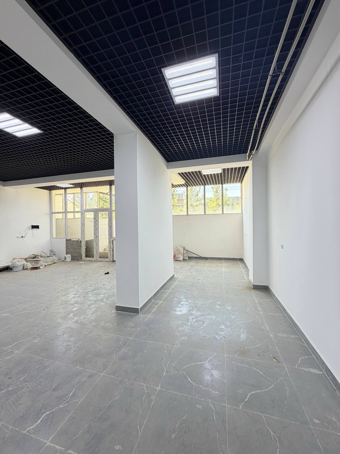 Коммерческая недвижимость 98 м².