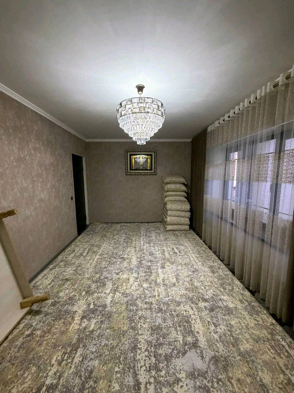 3-комнатная квартира в Душанбе, Фирдавси — фото 6, балкон