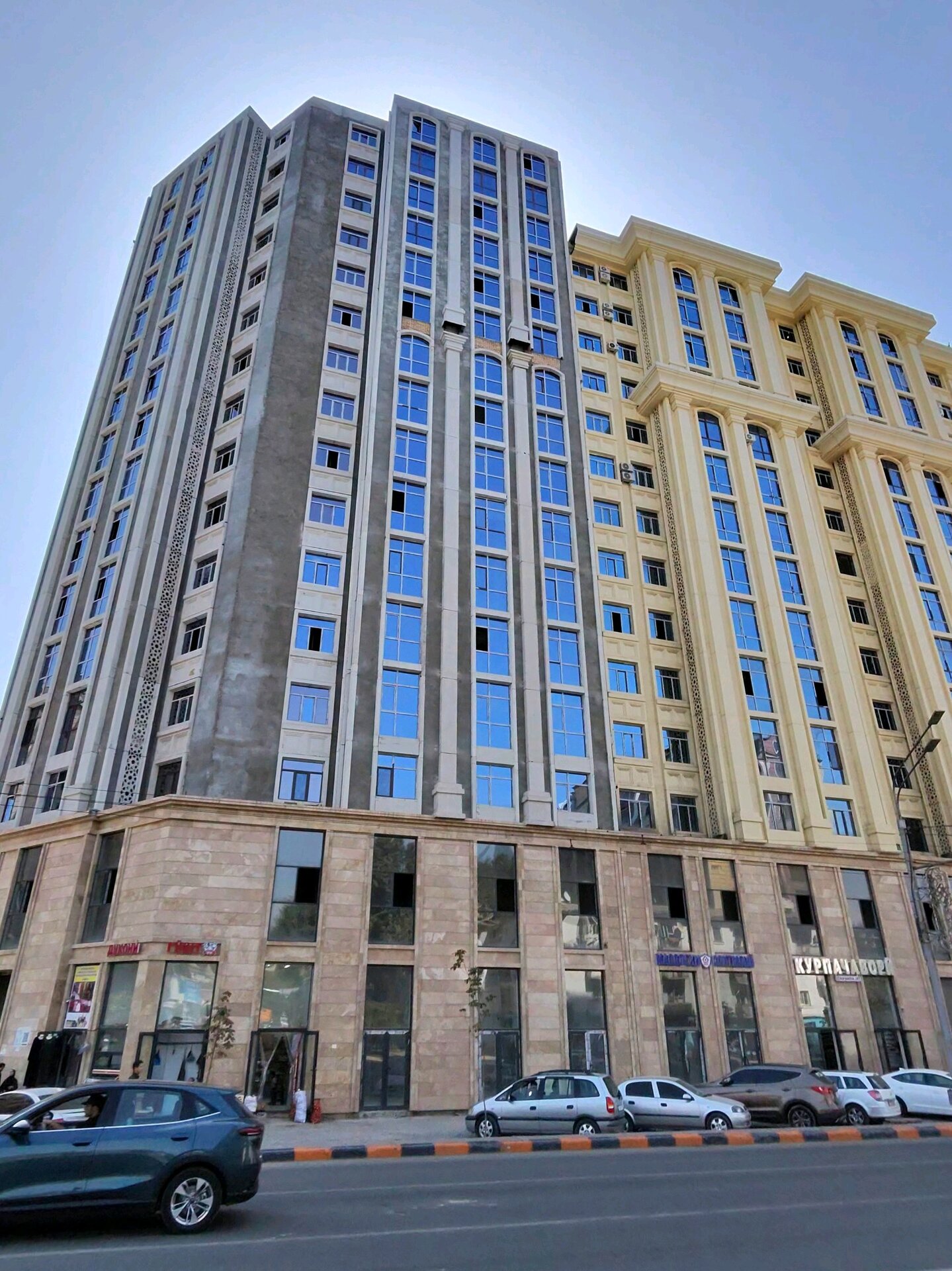 1-комнатная квартира в Душанбе, Шохмансур — фото 1, гостиная