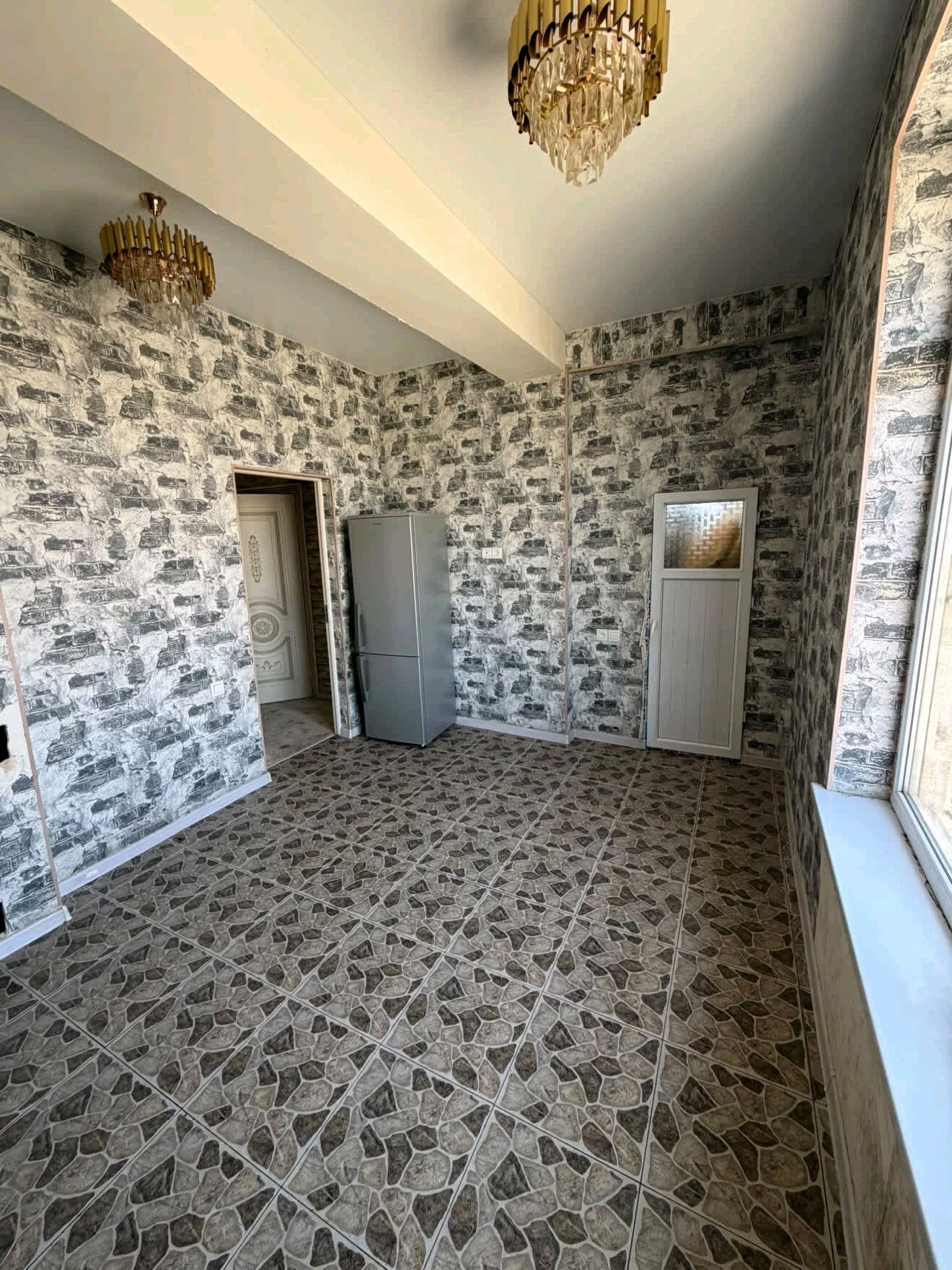 2-комнатная квартира в Гиссаре — фото 5, коридор