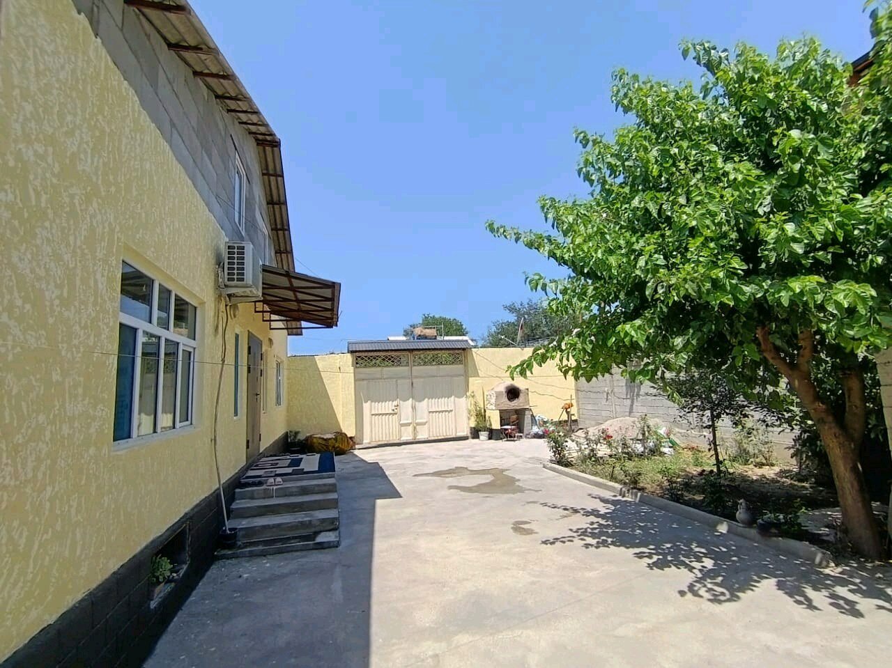 Дом, 4 комнат, 1 этаж.