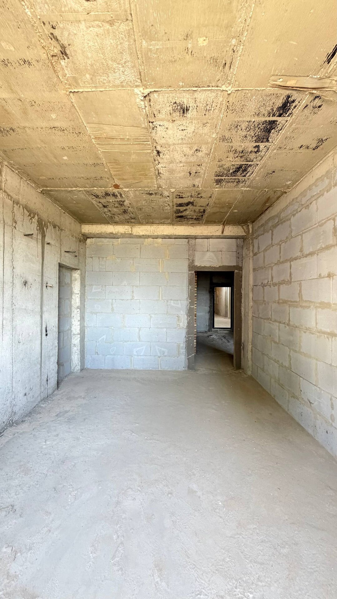 4-комнатная квартира в Душанбе, Исмоили Сомони — фото 4, санузел