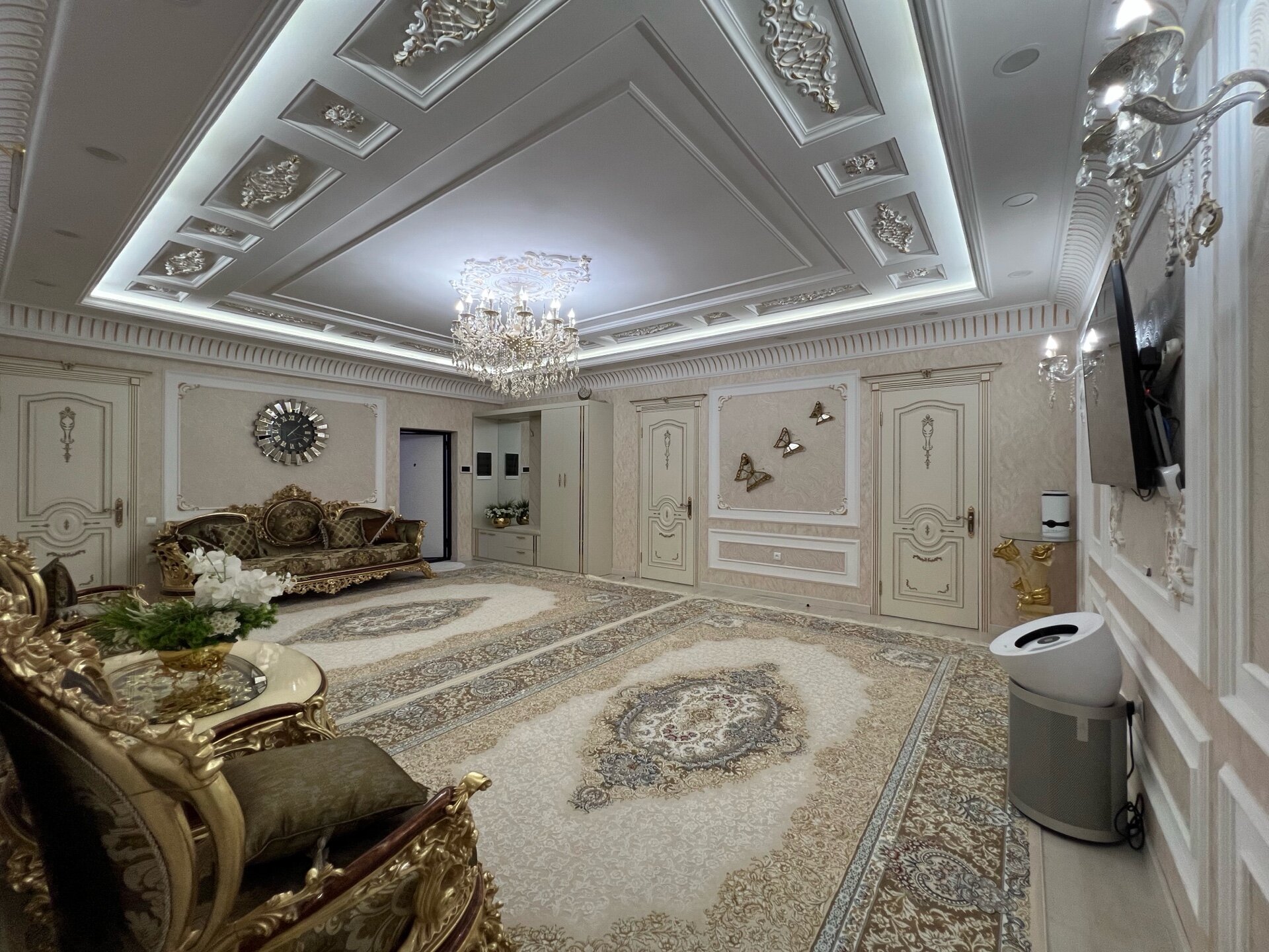 5-комнатная квартира в Душанбе, Исмоили Сомони — фото 2, кухня