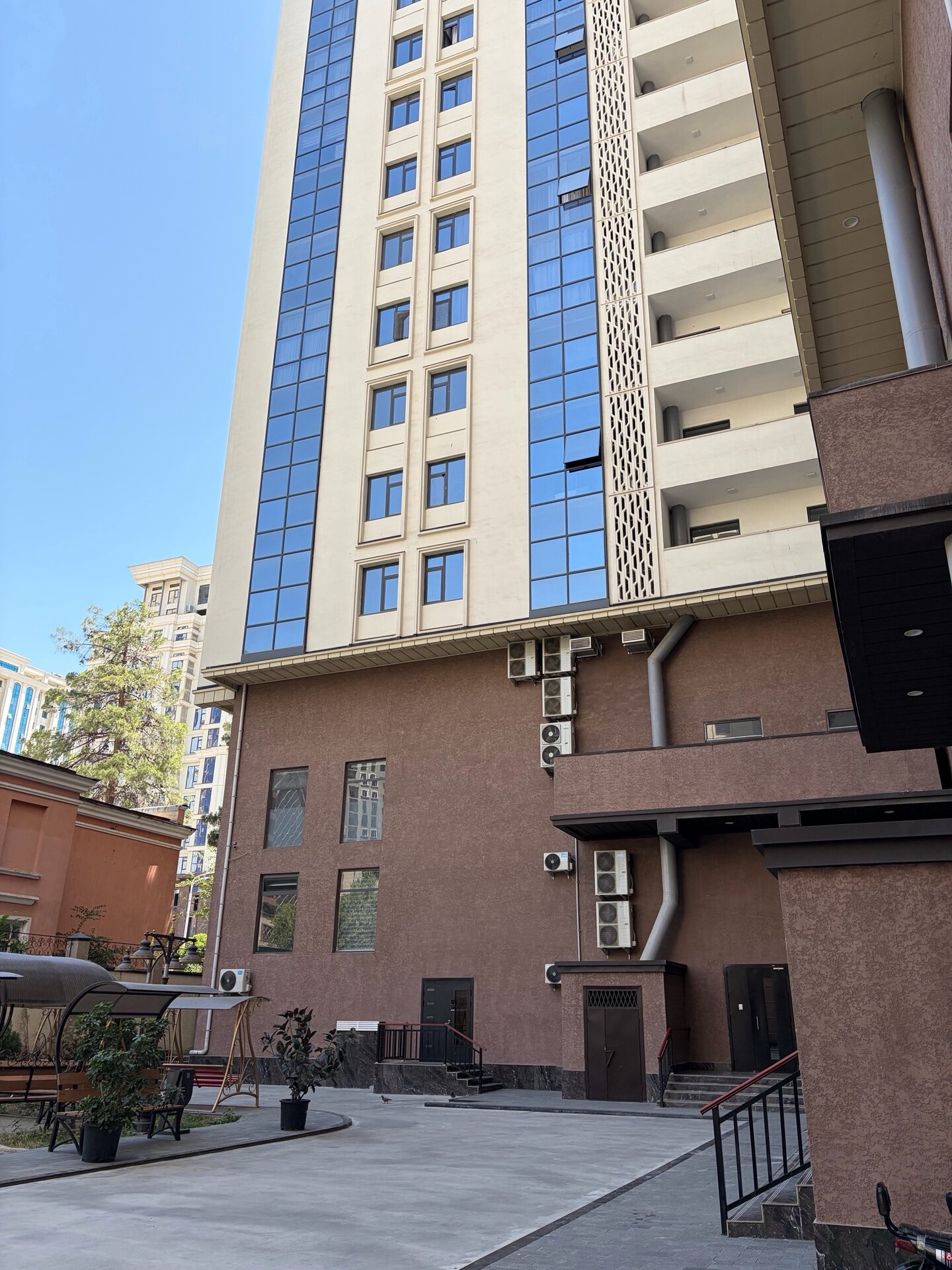 2-комнатная квартира в Душанбе, Шохмансур — фото 4, санузел