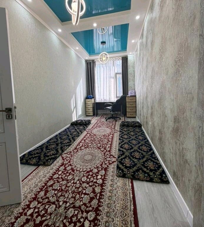 3-комнатная квартира в Душанбе, Исмоили Сомони — фото 5, коридор