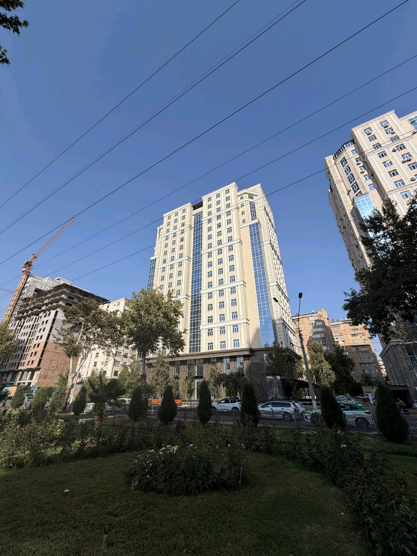 2-комнатная квартира в Душанбе, Фирдавси — фото 1, гостиная