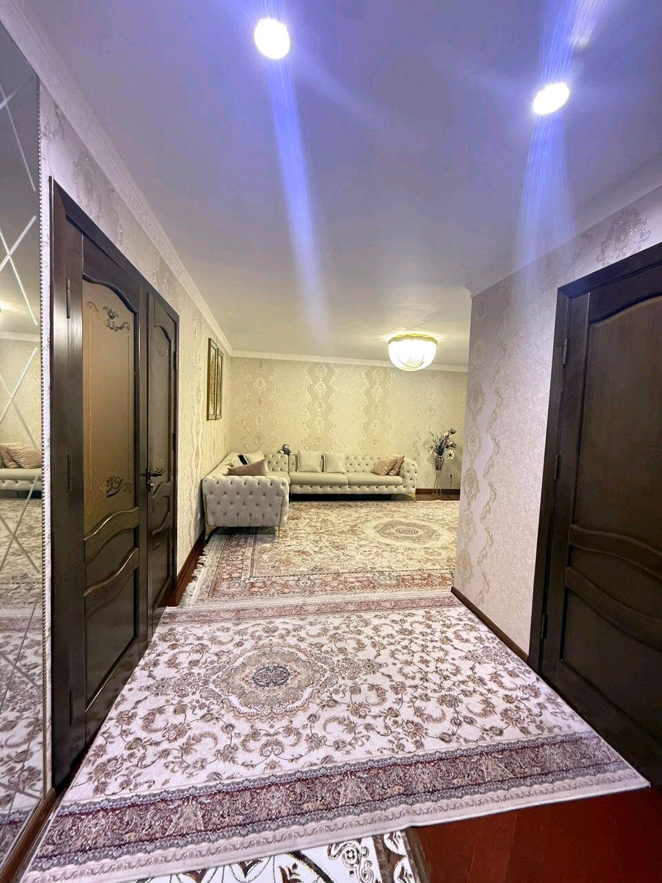 3-комнатная квартира в Душанбе, Исмоили Сомони — фото 3, спальня