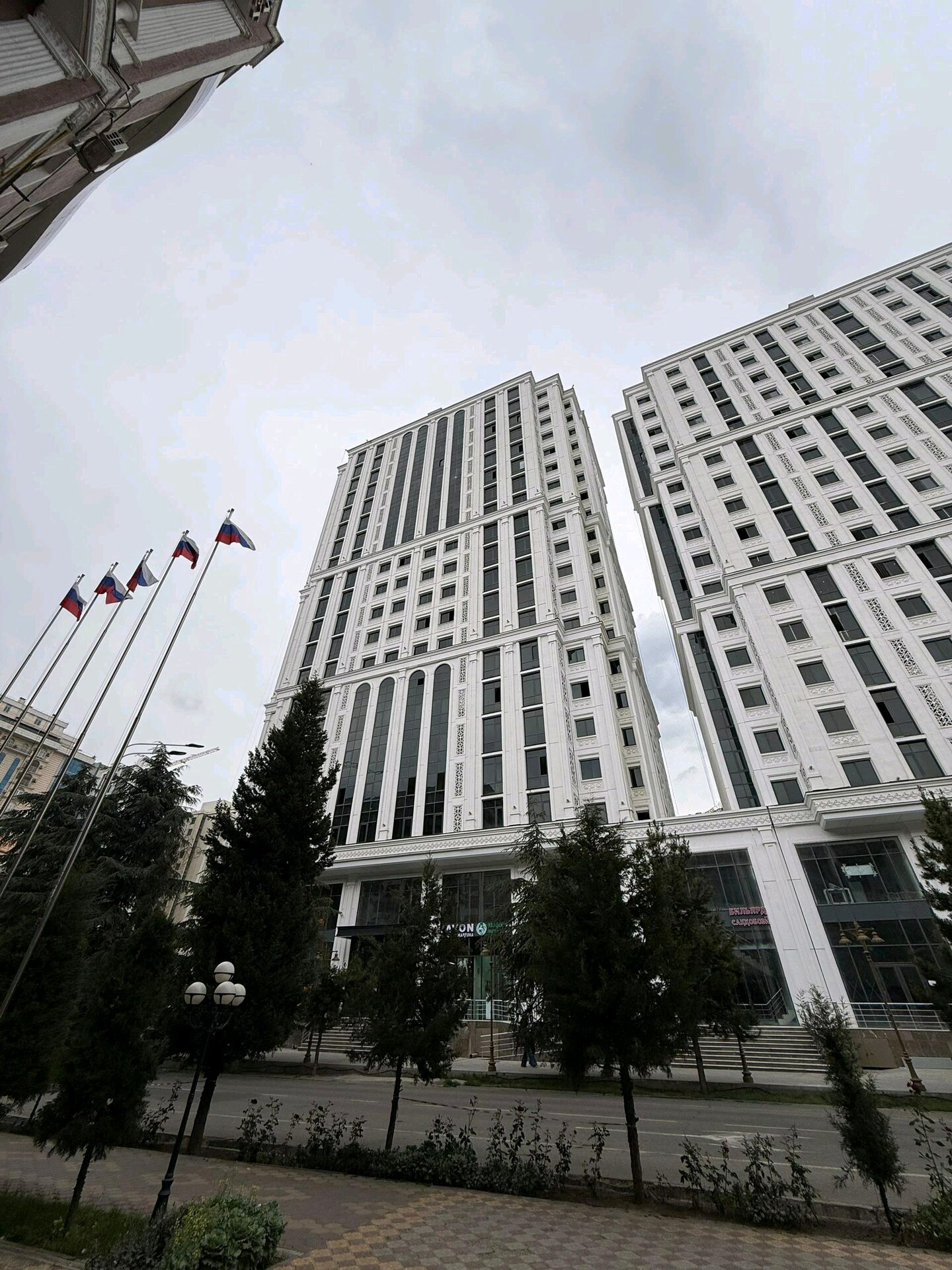 2-комнатная квартира в Душанбе, Исмоили Сомони — фото 1, гостиная