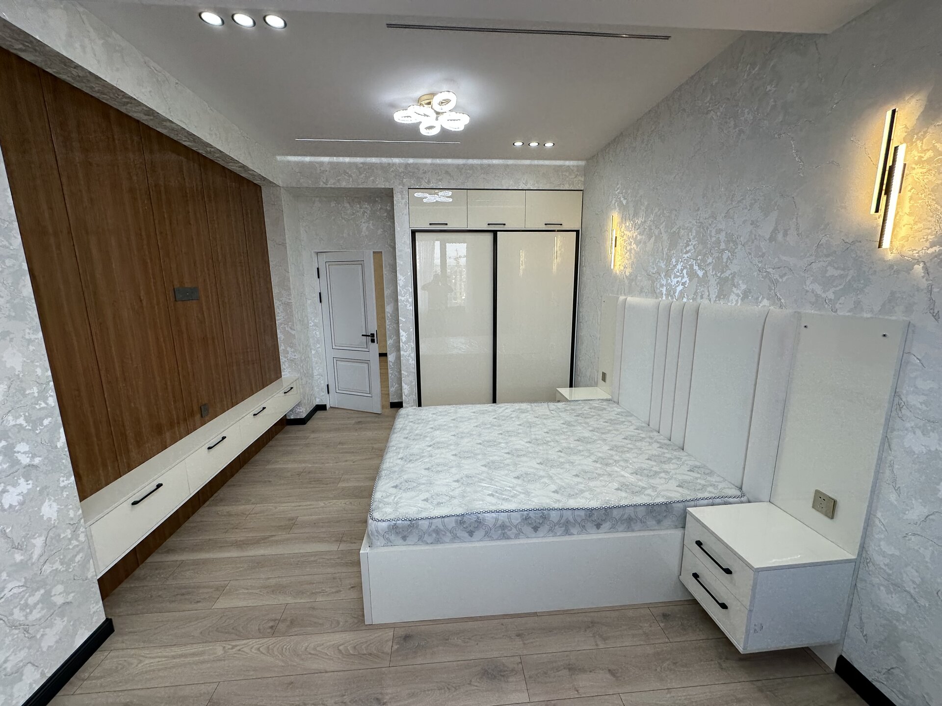 3-комнатная квартира в Душанбе, Шохмансур — фото 3, спальня