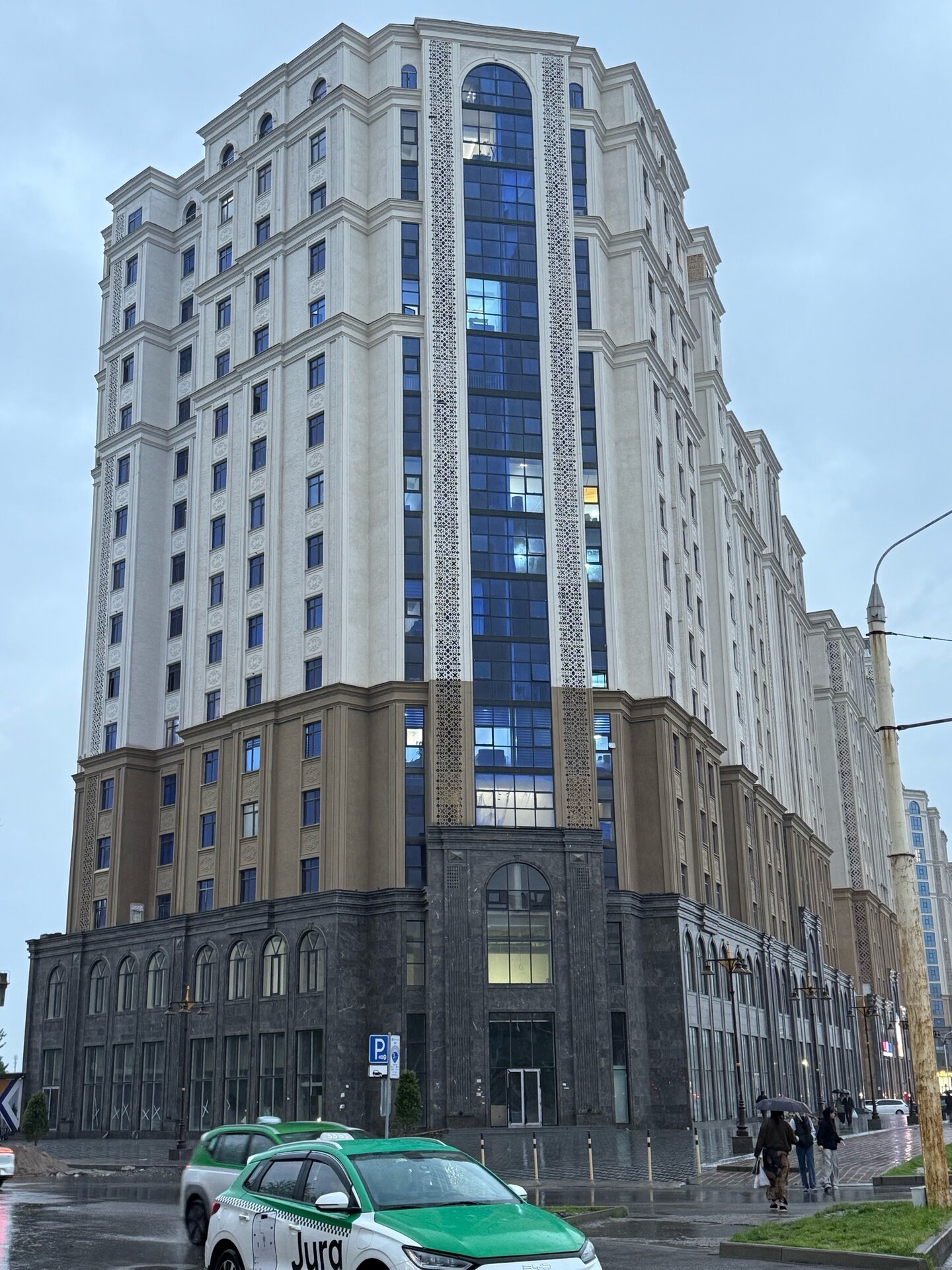 2-комнатная квартира в Душанбе, Сино — фото 1, гостиная