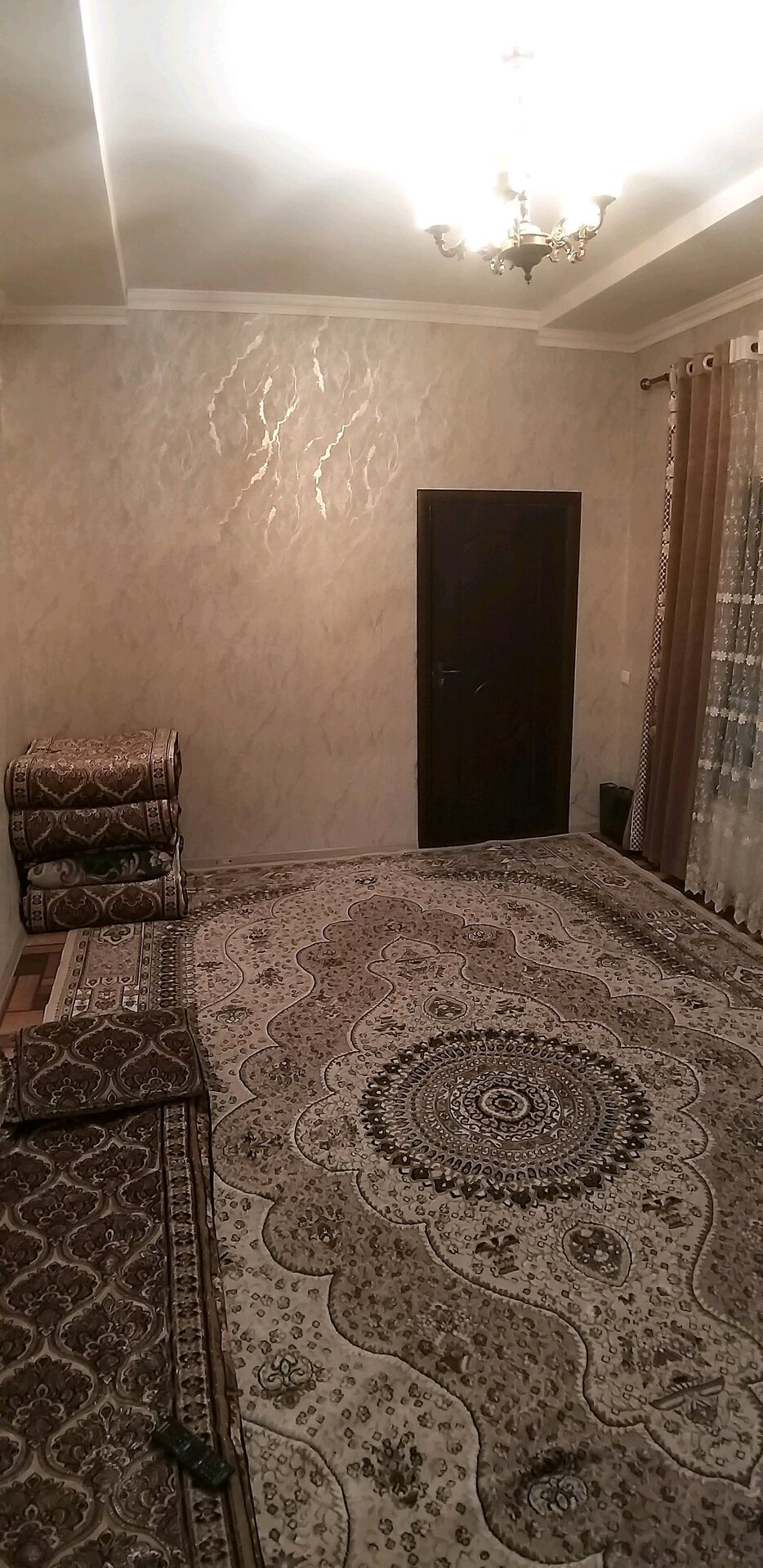 Дом, 3 комнат, 1 этаж.