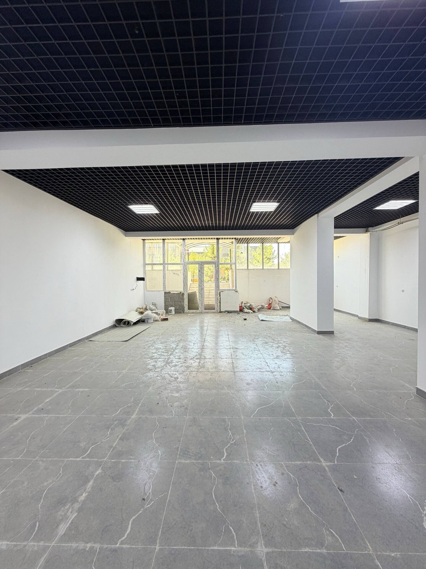 Коммерческая недвижимость 98 м².