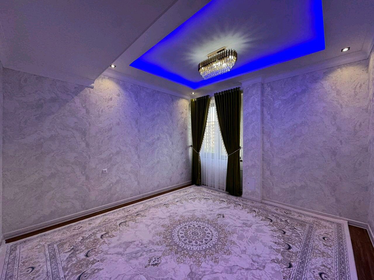 3-комнатная квартира в Душанбе, Фирдавси — фото 6, балкон