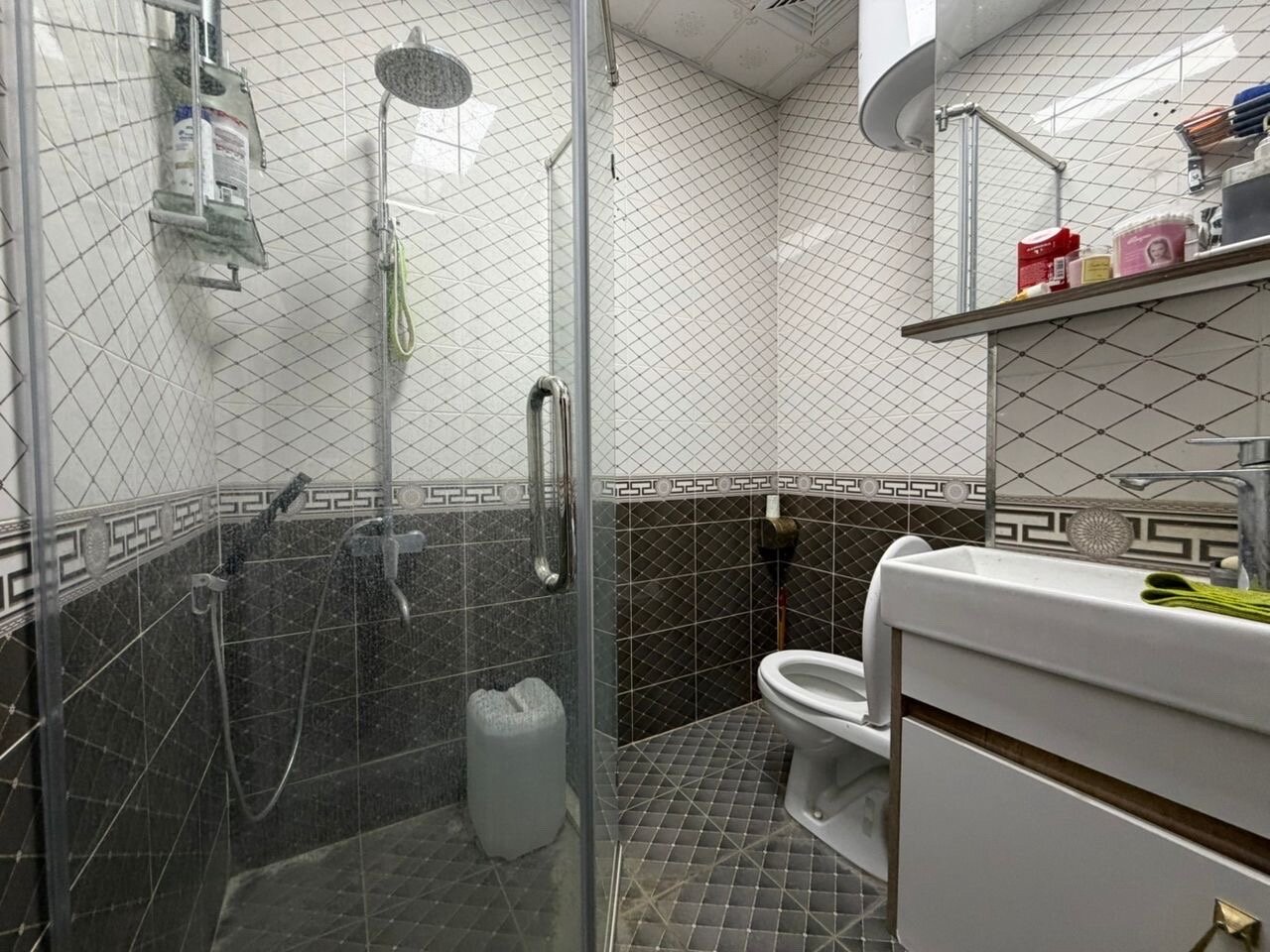 Коммерческая недвижимость 125 м².