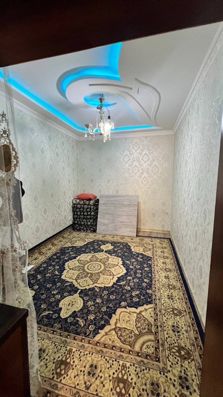 Дом, 7 комнат, 3 этаж.