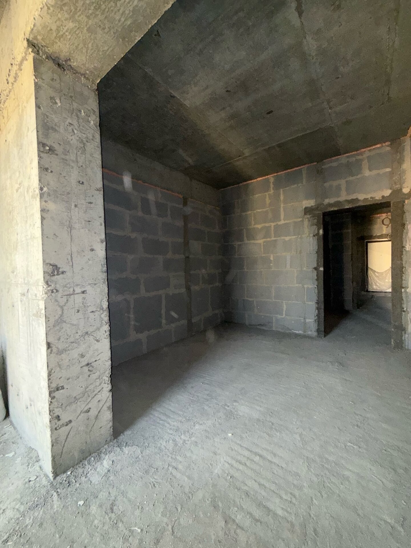2-комнатная квартира в Душанбе, Исмоили Сомони — фото 5, коридор