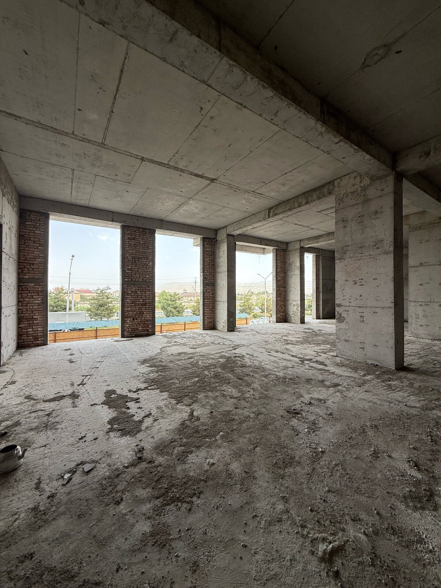 Коммерческая недвижимость 100 м².