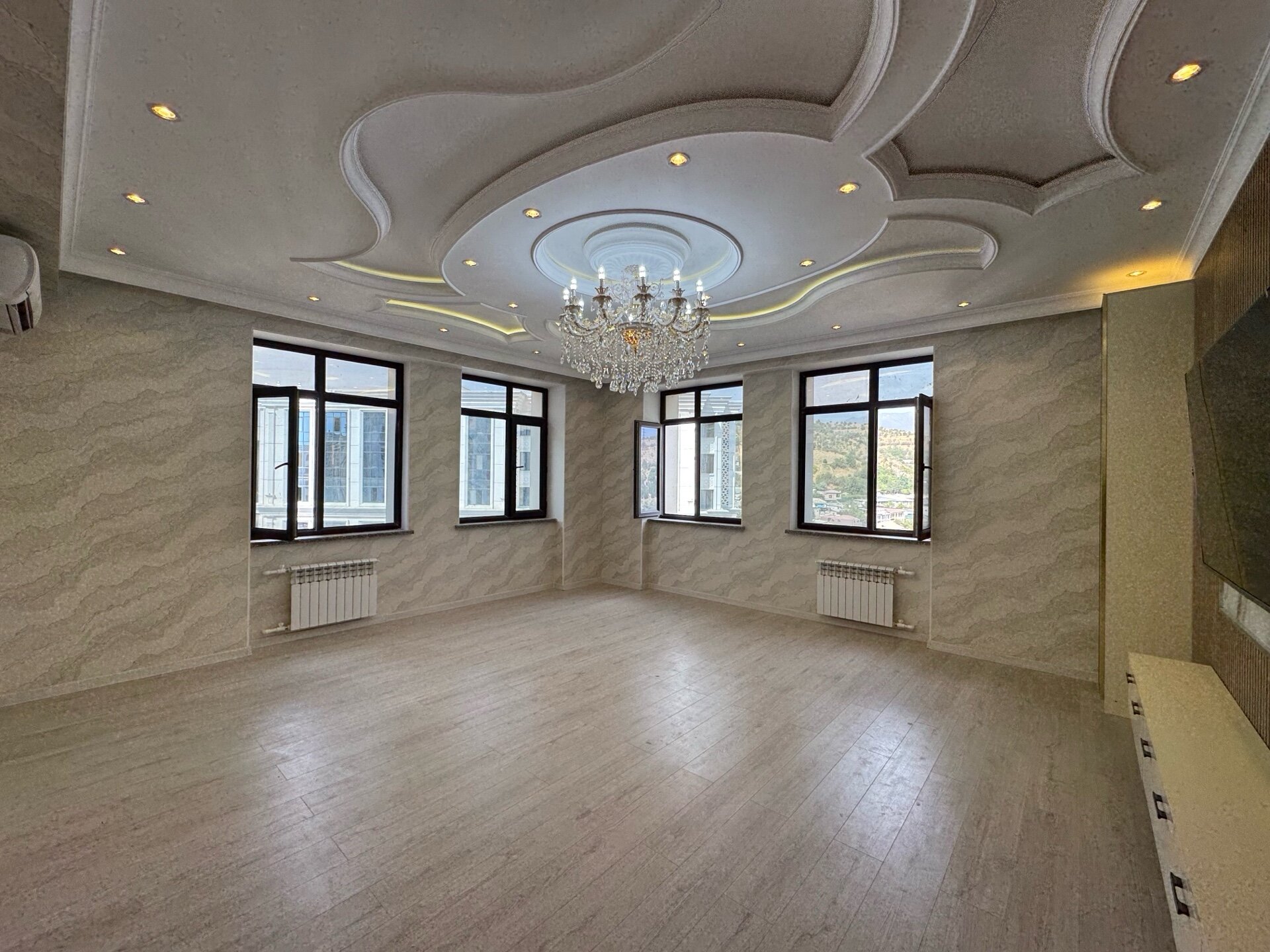4 комн. квартира