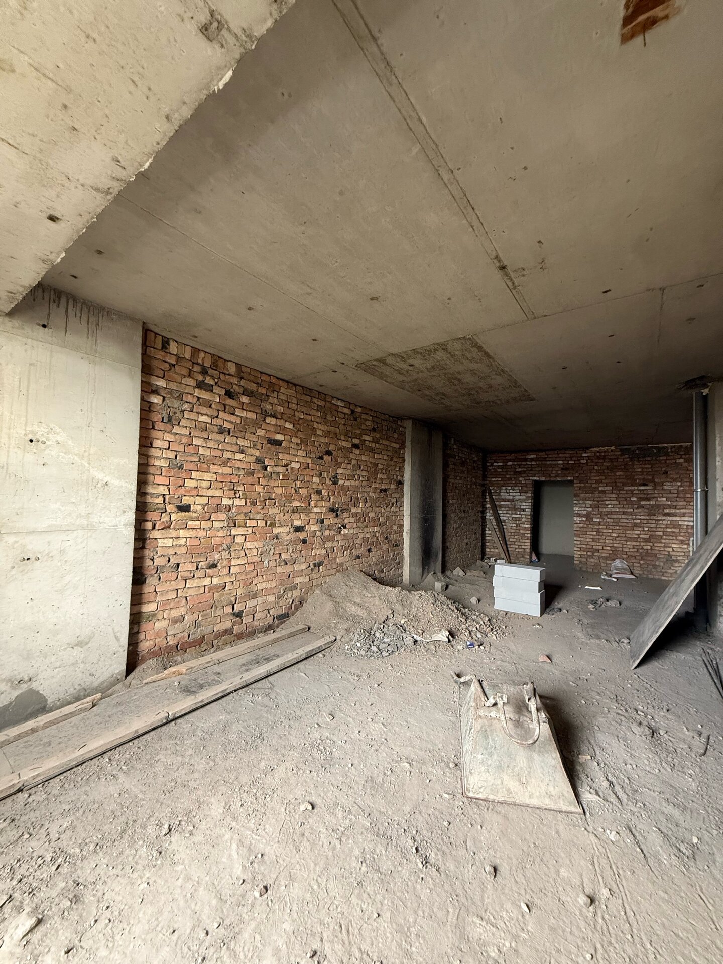 1-комнатная квартира в Душанбе, Шохмансур — фото 7, вид из окна