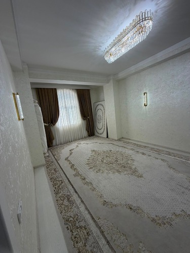 3-комнатная квартира в Душанбе, Исмоили Сомони — фото 5, коридор