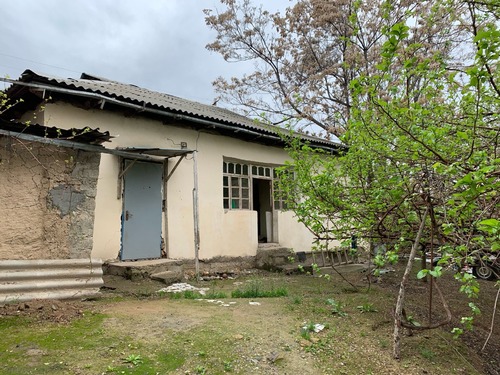 5-комнатный дом в Душанбе, Шохмансур — фото 4, двор