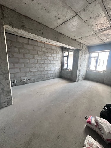 3-комнатная квартира в Душанбе, Исмоили Сомони — фото 6, балкон