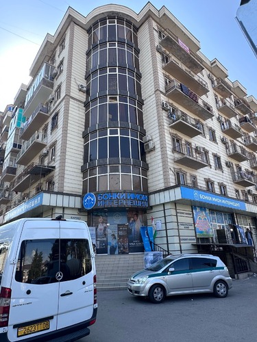 2-комнатная квартира в Вахдате — фото 1, гостиная