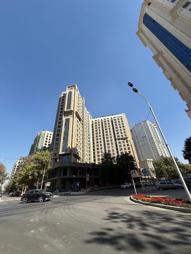 2-комнатная квартира в Душанбе, Исмоили Сомони — фото 1, гостиная