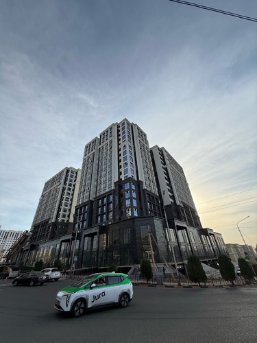 2-комнатная квартира в Душанбе, Исмоили Сомони — фото 1, гостиная