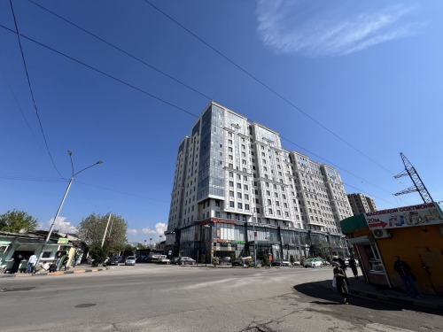 3-комнатная квартира в Душанбе, Шохмансур — фото 1, гостиная