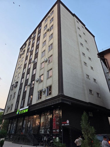 2-комнатная квартира в Вахдате — фото 1, гостиная